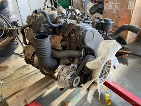 Motor Toyota 1HDFT 4.2 turbo diesel 125 kW - 5