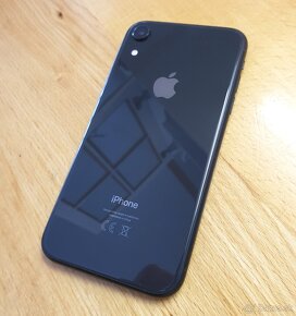 krásny zachovalý iPhone XR 64GB 94%baterka - 5