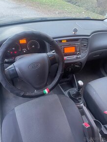 KIA Rio 1.4 benzín + LPG 2009 - 5