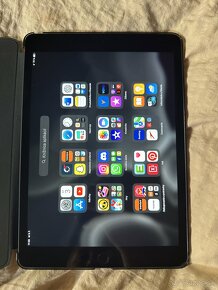 Tablet Apple iPad 10.2 (2021)Cellular 64 GB - Space Grey - 5