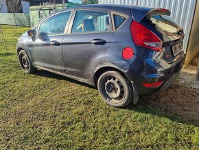 Ford fiesta 1.4 - 5