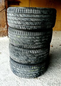 225/40R18 - 5