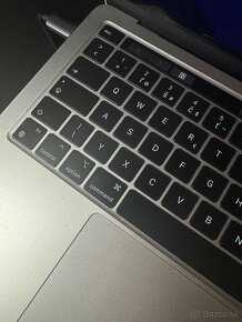 MacBook Pro 13” (2022, M2) – TOP stav, ako nový - 5