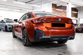 BMW i4 - 5