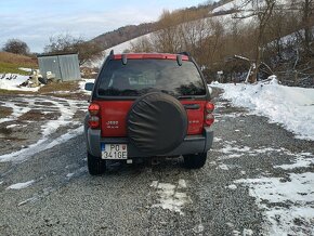 Jeep Cherokee 2,8CRD 120kw, A5, r.v.2005 - 5