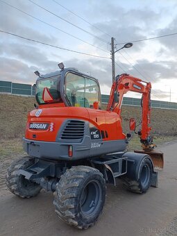 Kolový bagr DOOSAN DX55W - 5