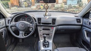 Subaru Outback 2.5 121kW benzin 4x4 - 5