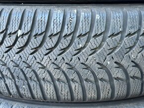 PREDÁM 4 kusy zimné pneumatiky KUMHO 205/65 R15 94T - 5