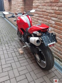 Motocykel Ducati Monster 1100 - 5