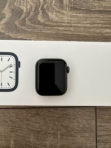 Apple Watch SE - 5