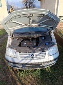 Volkswagen Sharan 19 TDI - 5