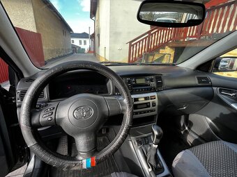 Toyota Corolla 2.0 - 5