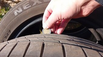 Predám letné pneumatiky NEXEN N Fera 215/55 R17 - 4 ks - 5