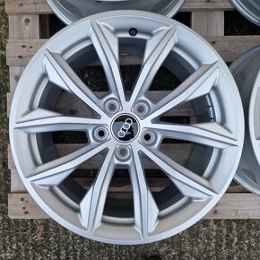 ORIGINÁL AUDI HLINÍKOVÉ DISKY 5x112 R17 - 5