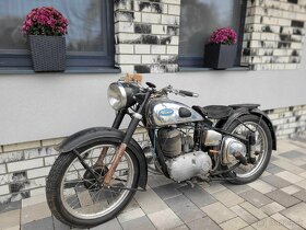 Triumph BDG 250 - 5