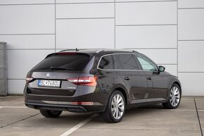 Škoda Superb Combi 2.0 TDI 190k 4x4 Style DSG - 5