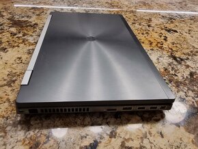 HP ELITEBOOK 8560W - 5