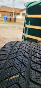 5x112 R18 Pirelli zimné 225/60 R18 - 5