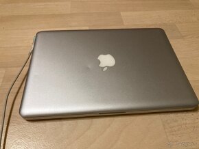 Apple MacBook Pro 2009 13” - 5