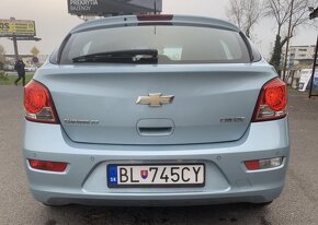 Chevrolet Cruze - 5