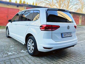 Volkswagen Touran 2.0 TDI 110KW DSG Highline 2018 - 5