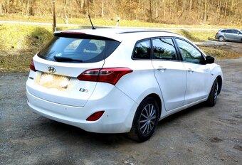 Hyundai i30 CW 1.6crdi, 2017 NA PREDAJ - 5