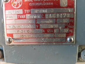 Predám el.motor 3kW 2860ot a 2,2kW 2900ot - 5