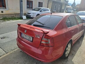 Predám škodu octavia rs - 5