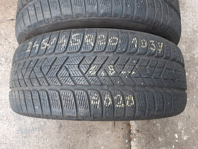 275/40 R20- 245/45 R20  -zimné Pirelli - 5