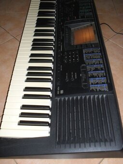 Yamaha PSR 330 - 5