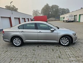 Volkswagen Passat 1.6 TDI M6 Comfortline DVD ACC Kamera R16 - 5