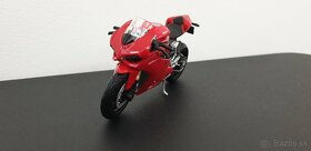 Ducati 1199 v mierke 1/18 - 5