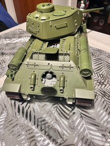 predám tank T-34 1:16 celo kovový - 5