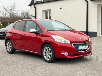 Peugeot 208 1.2 PureTech Style 60 kW, M5 - 5