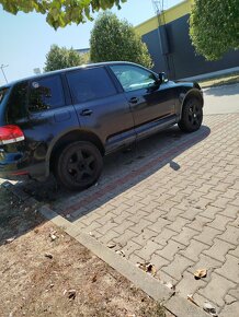 Volkswagen Touareg 2.5TDI - 5