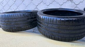 Predam letné Hankook. 255/35ZR19 dezén 6-7 mm mam 2 kusi - 5