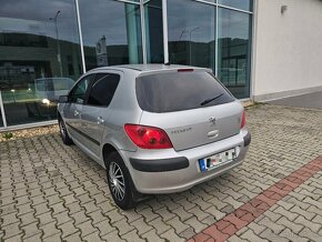 PEUGEOT 307 1.6i - 5