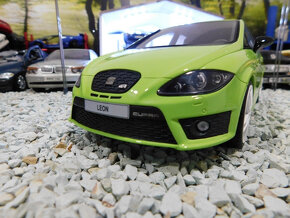 model auta Seat Leon Cupra R, zelená farba Otto mobile 1:18 - 5