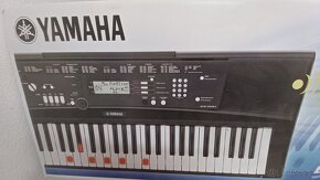 Klávesy Yamaha EZ 220 - 5