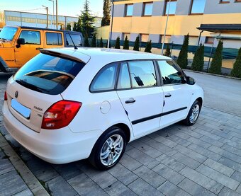 Škoda Fabia Combi III 1,6TDI 66KW 148000.Km - 5