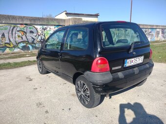 Renault twingo rok 2005 1.2 benzín polocabrio - 5