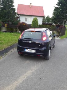 Fiat Grande Punto 1.2 8V - 5