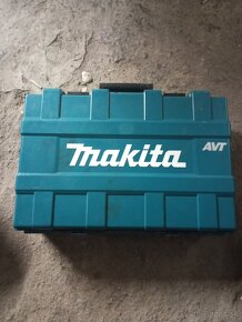 Predám kladivo makita - 5