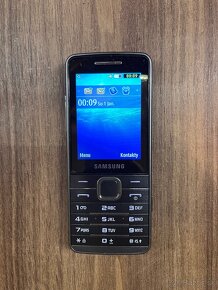 Samsung GT-S5610 - 5