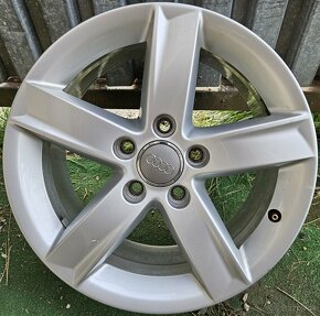 Atraktívne, originálne disky AUDI - 5x112 r16 - 5