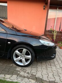 Predám alebo vymenim Peugeot  407 coupe - 5