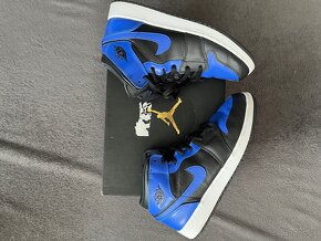 Nike air jordan 1 mid tenisky 39 - 5