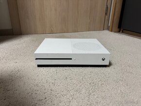 Xbox one s - 5