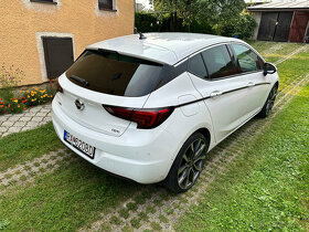 Opel Astra K 1.6 CDTI 136k Innovation AT6 (2016) - 5