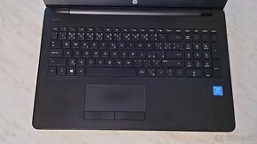 Veľmi zachovalý notebook HP 15-ra042nc - 5